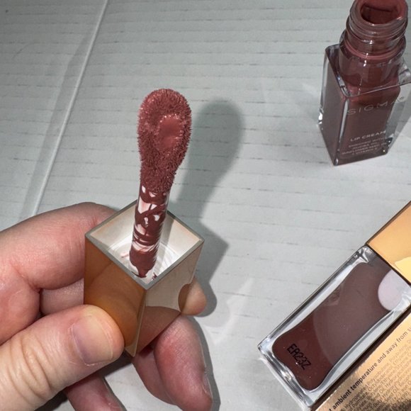 Sigma Beauty Lip Cream in Dapper - Picture 9 of 13